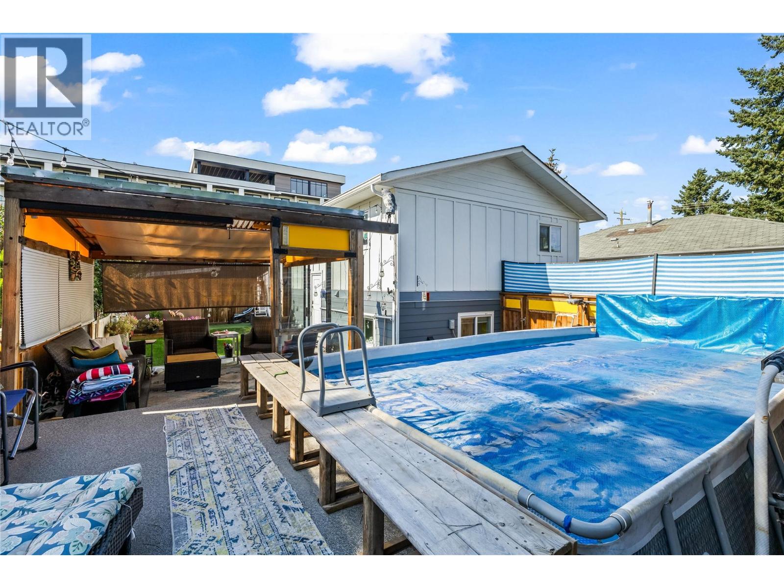  1319 Belaire Avenue, Kelowna