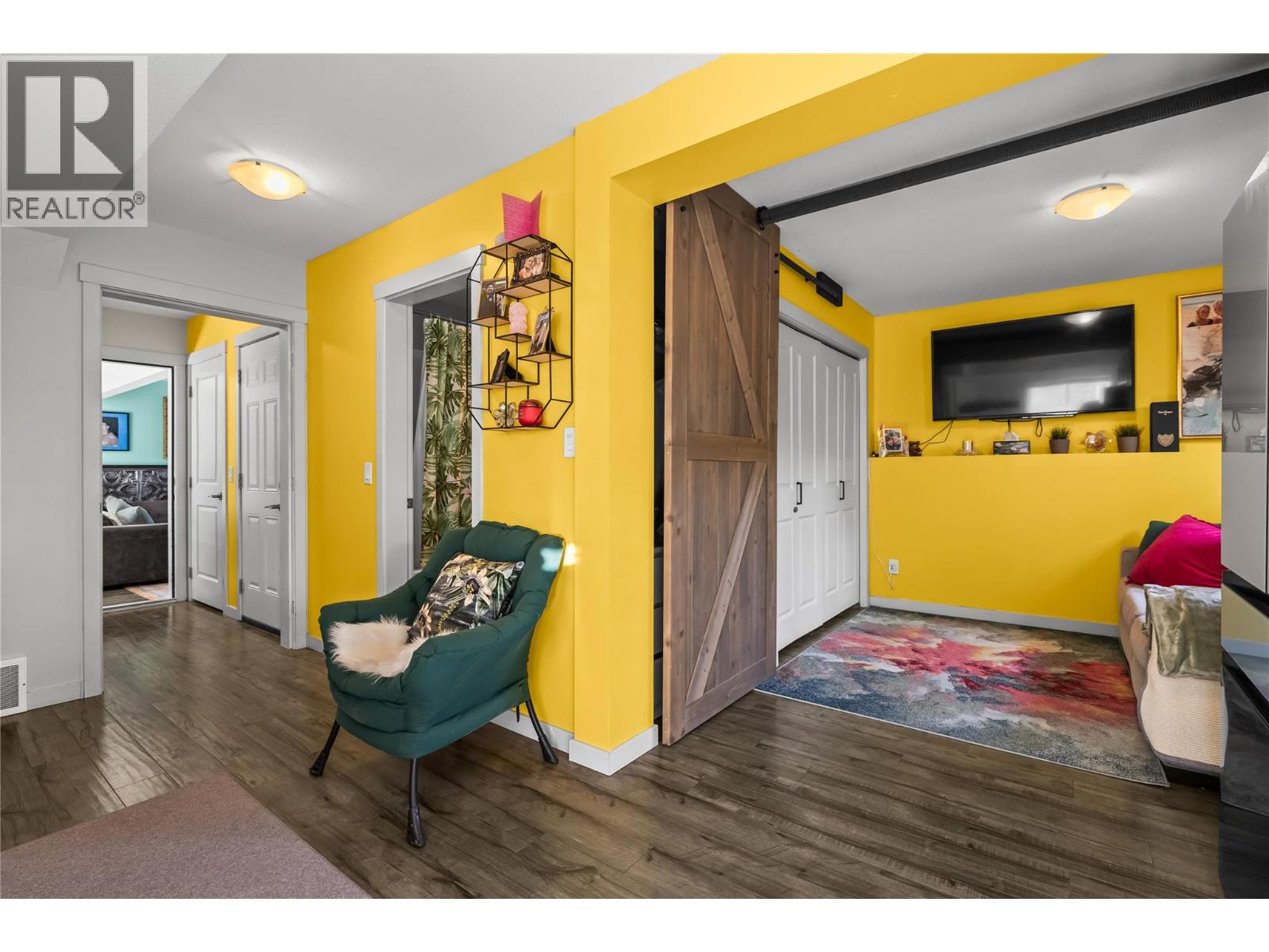  1319 Belaire Avenue, Kelowna