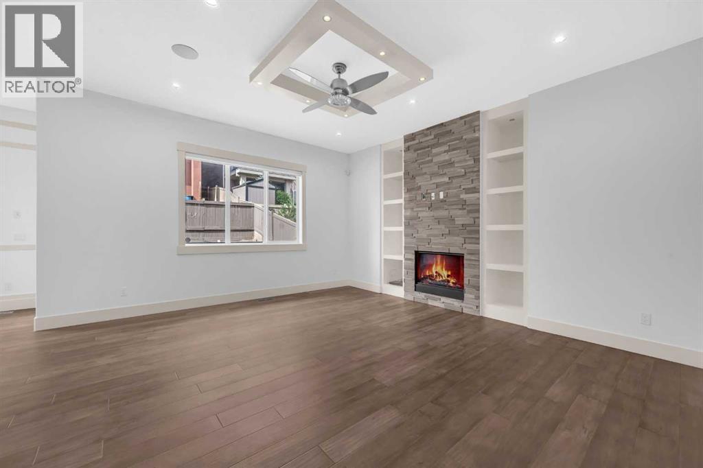 Single Family House for Sale in  Evansview Road NW Evanston Calgary 