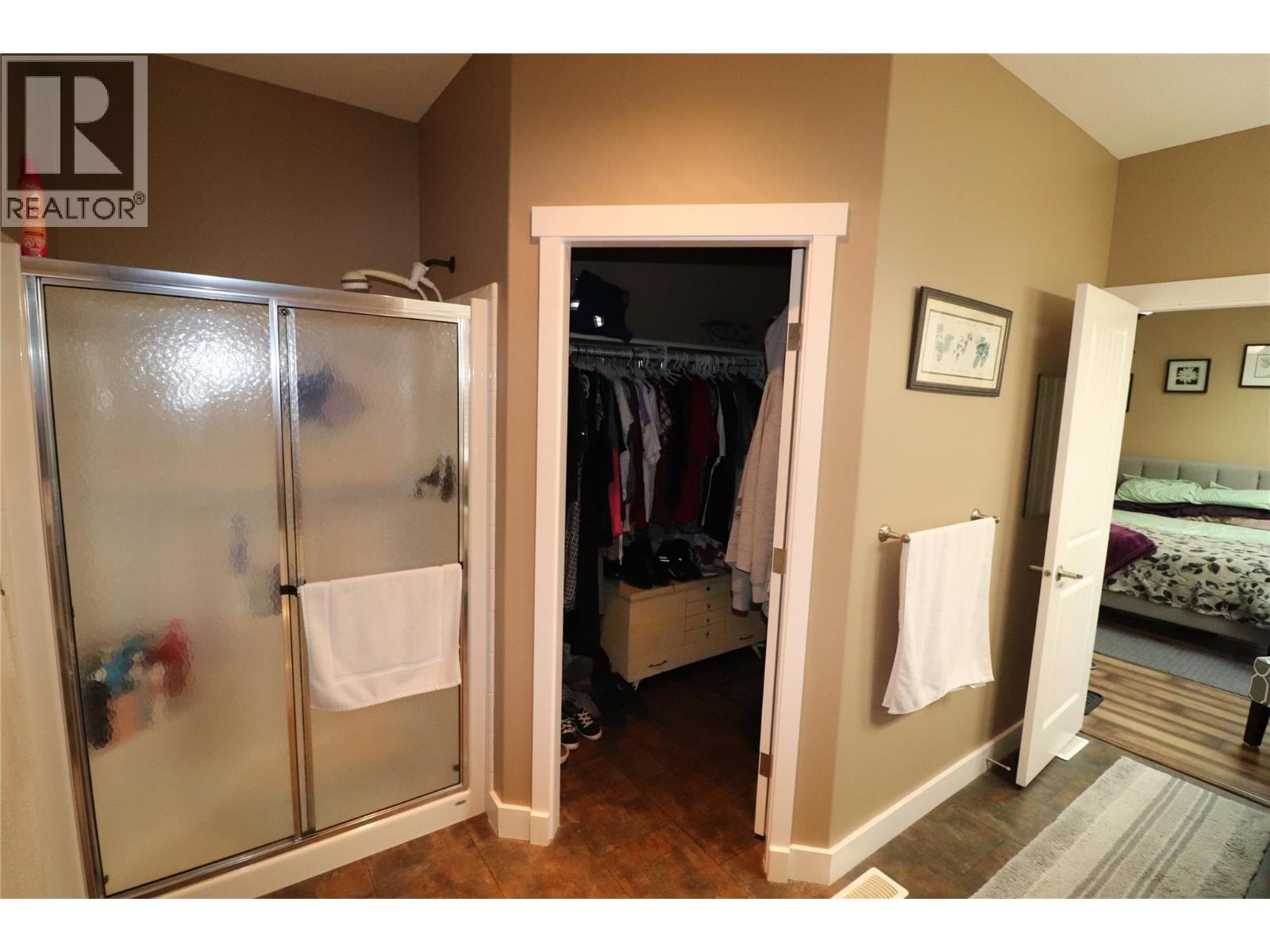 2311 COLUMBIA Avenue, Trail