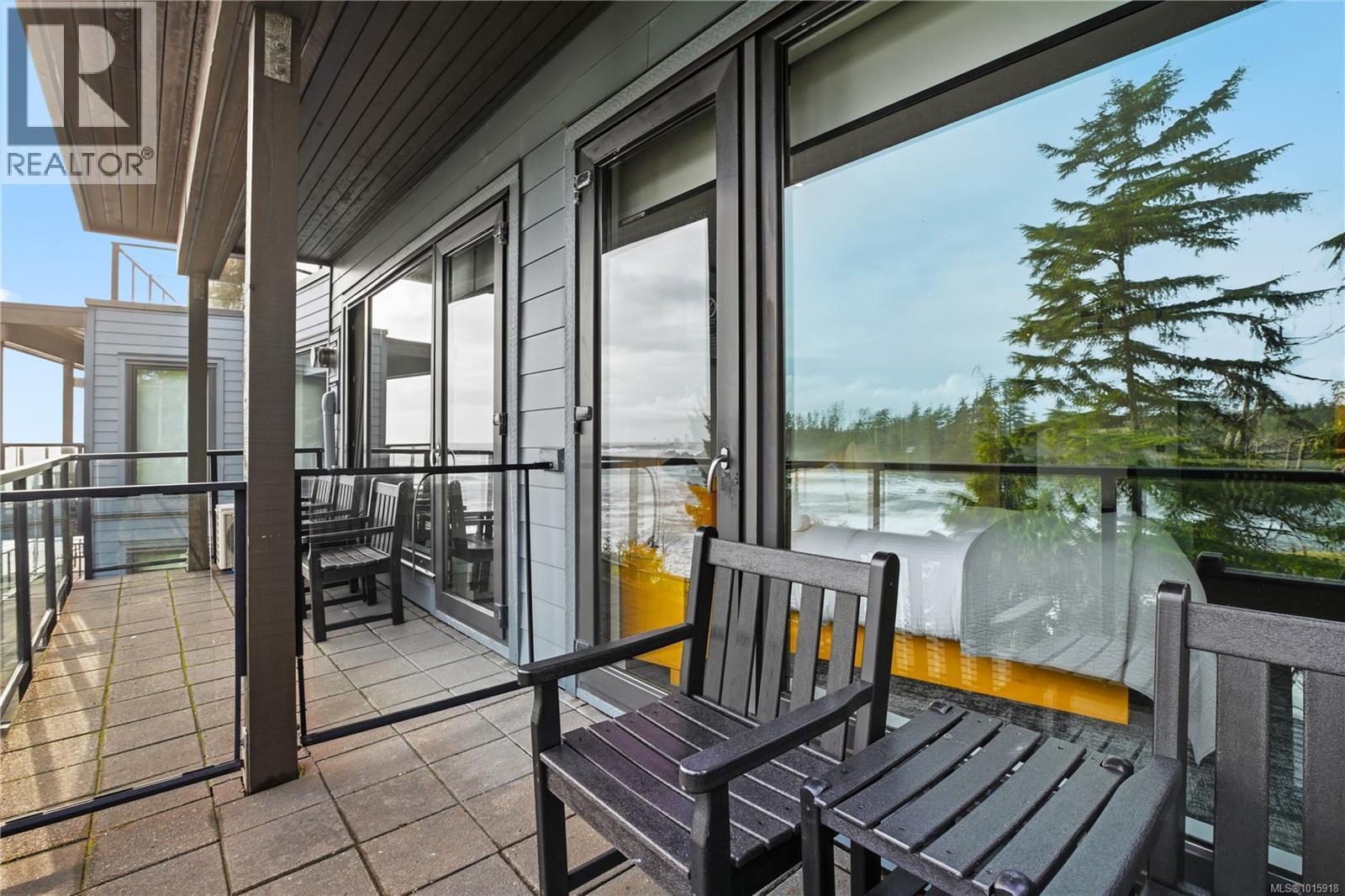 306 596 Marine Dr, Ucluelet