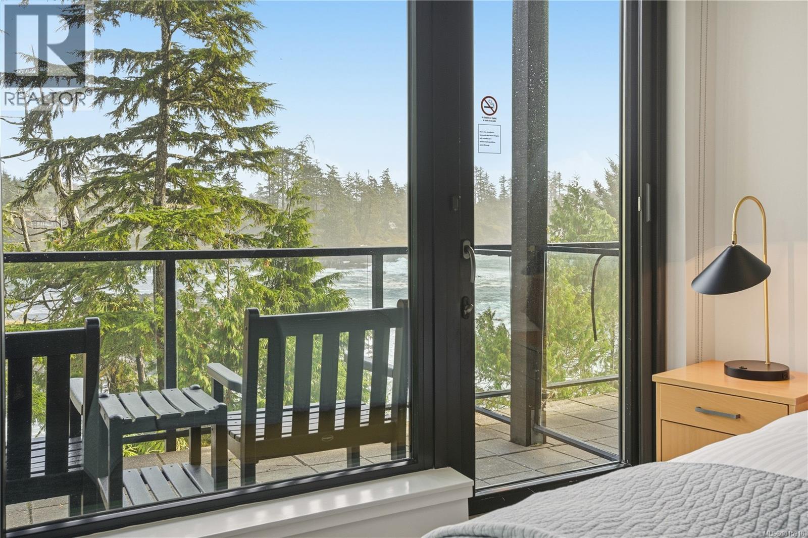 306 596 Marine Dr, Ucluelet
