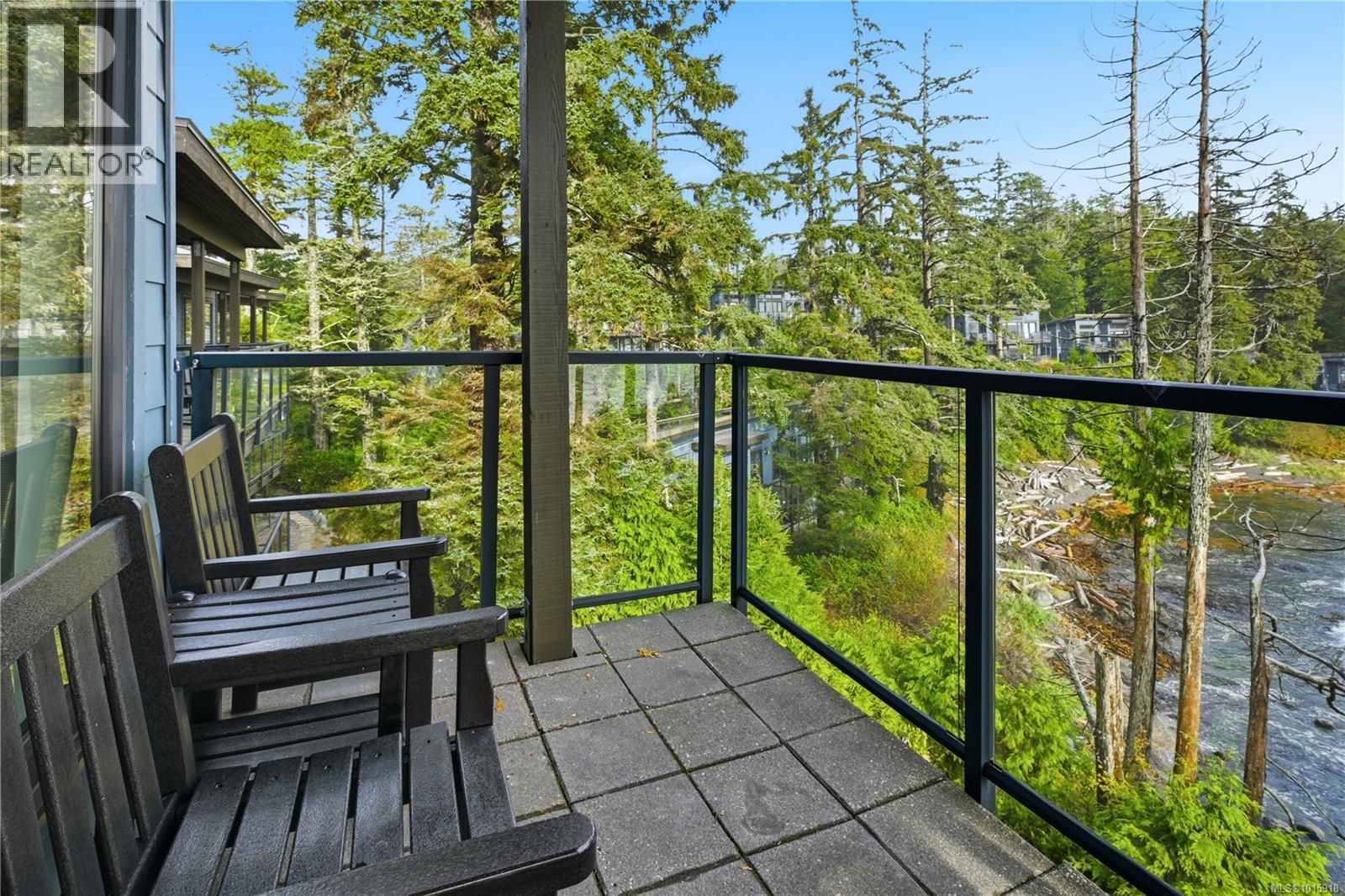 306 596 Marine Dr, Ucluelet
