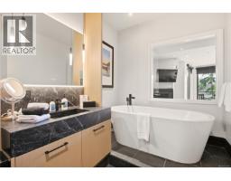 306 596 Marine Dr, Ucluelet, BC V0R3A0 Photo 18