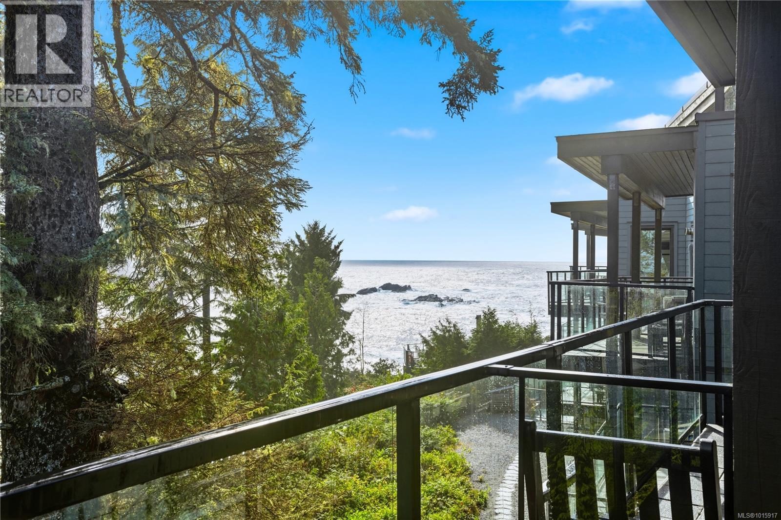 302 596 Marine Dr, Ucluelet