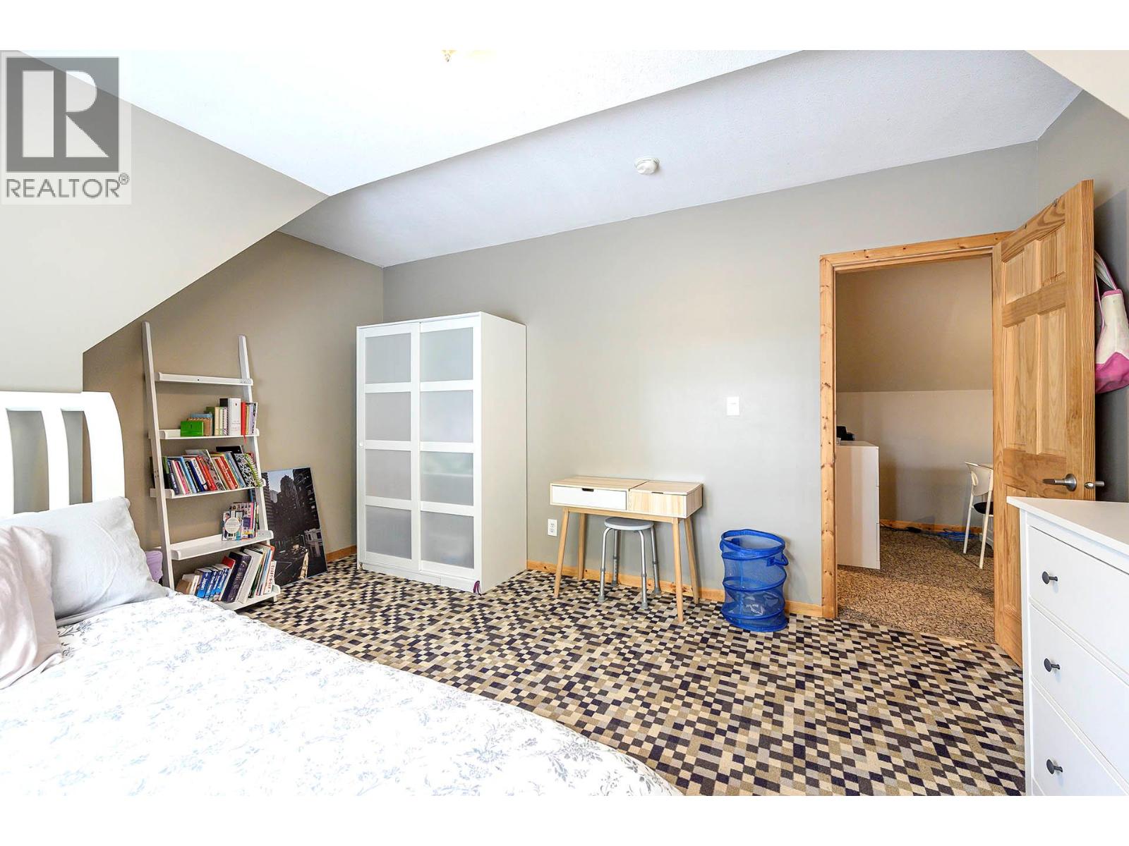 5873 LAC LE JEUNE ROAD - 23