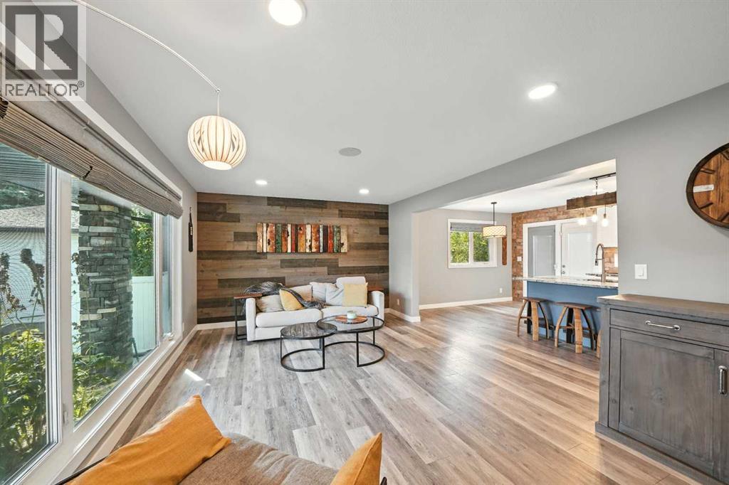 6 Wiltshire Place, Red Deer