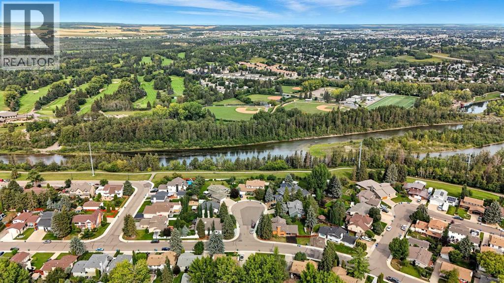 6 Wiltshire Place, Red Deer