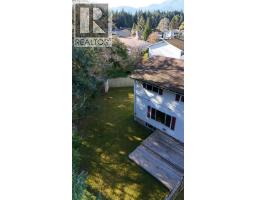 Kitchen - 1335 Tweedsmuir Avenue, Kitimat, BC V8C1C2 Photo 8