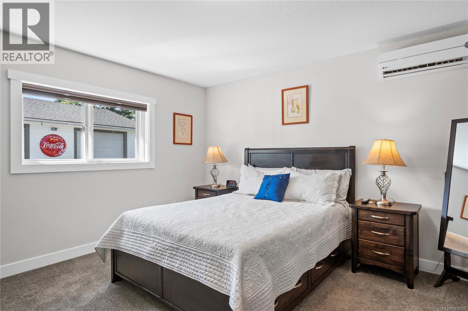 911 Poplar Way, Hilliers