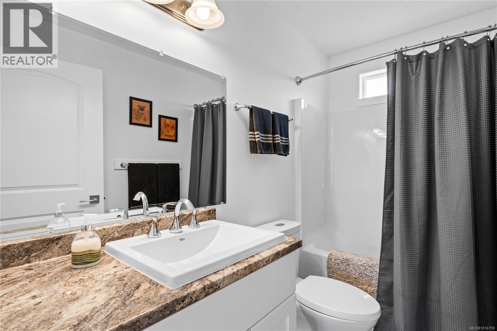 911 Poplar Way, Hilliers