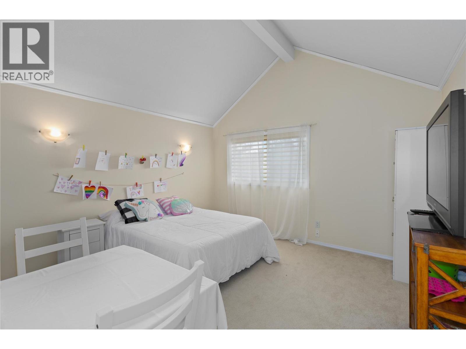 303 2300 Benvoulin Road, Kelowna