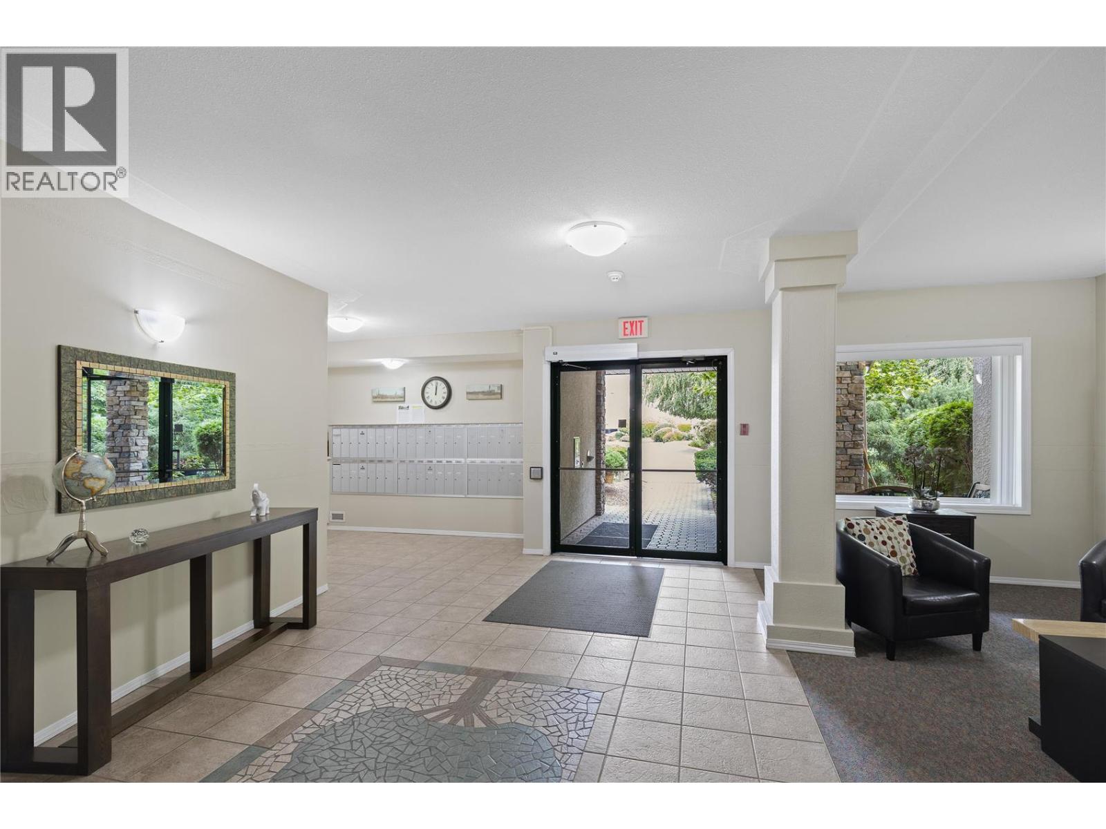 303 2300 Benvoulin Road, Kelowna