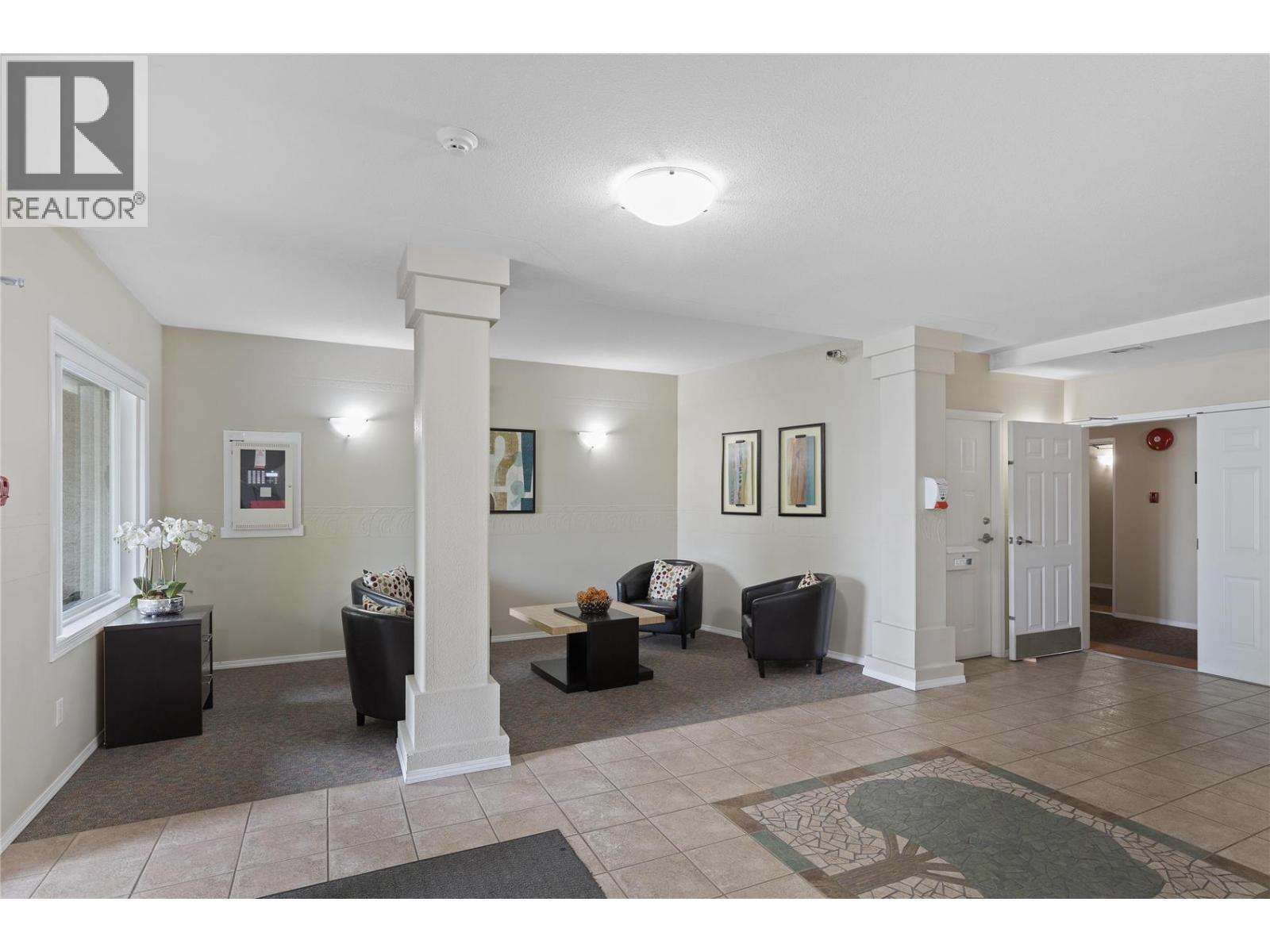 303 2300 Benvoulin Road, Kelowna