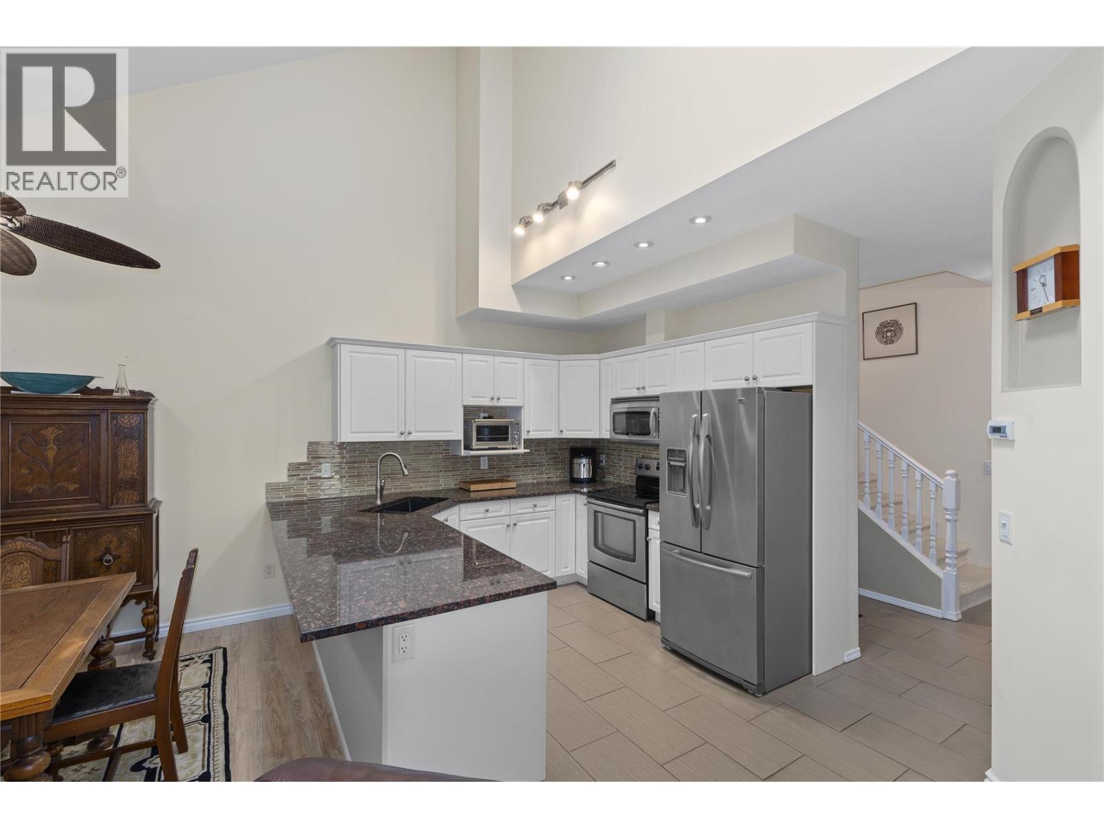 303 2300 Benvoulin Road, Kelowna