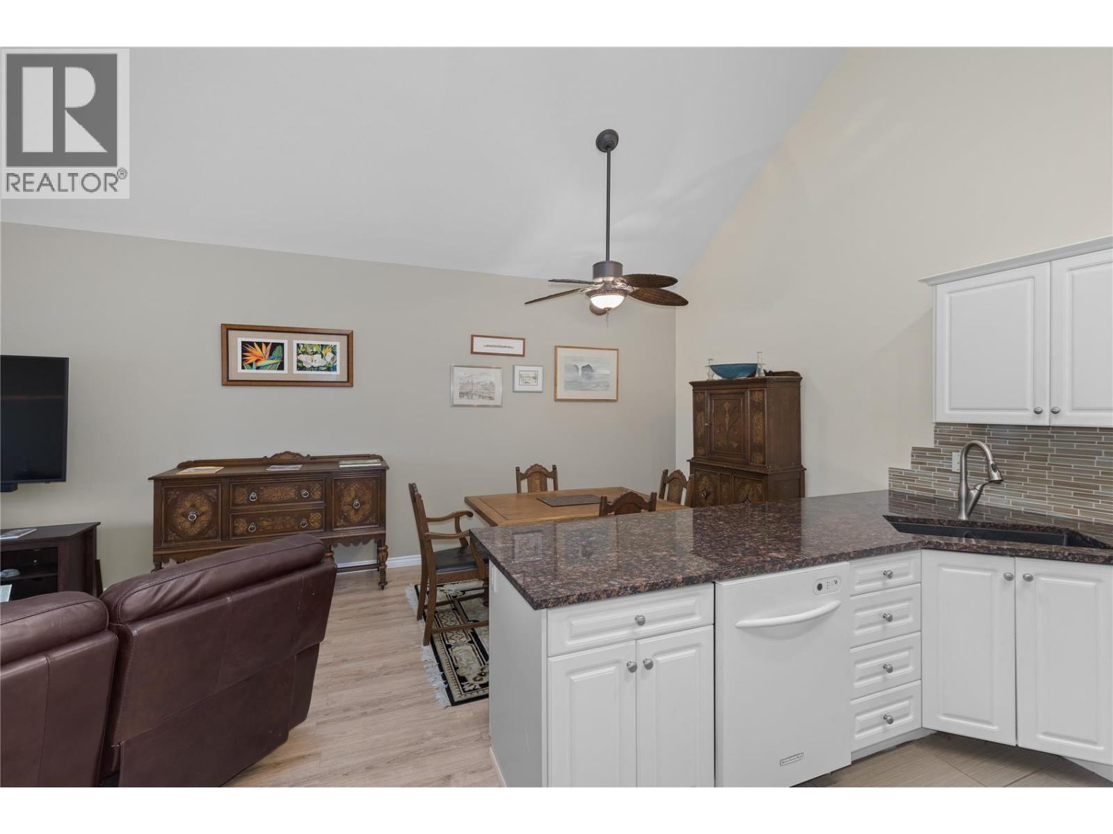 303 2300 Benvoulin Road, Kelowna