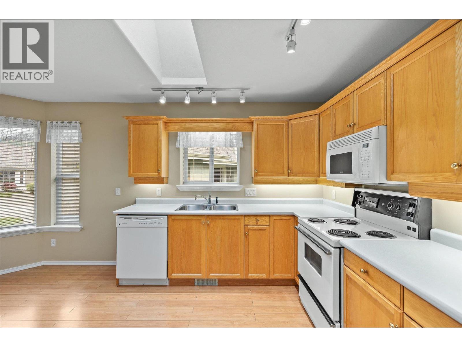 12 680 Valley Road, Kelowna