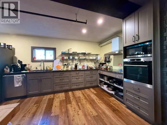 4454 WILLINGDON AVE - 14