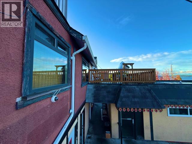 4454 WILLINGDON AVE - 7