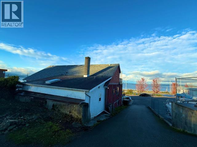 4454 WILLINGDON AVE - 9