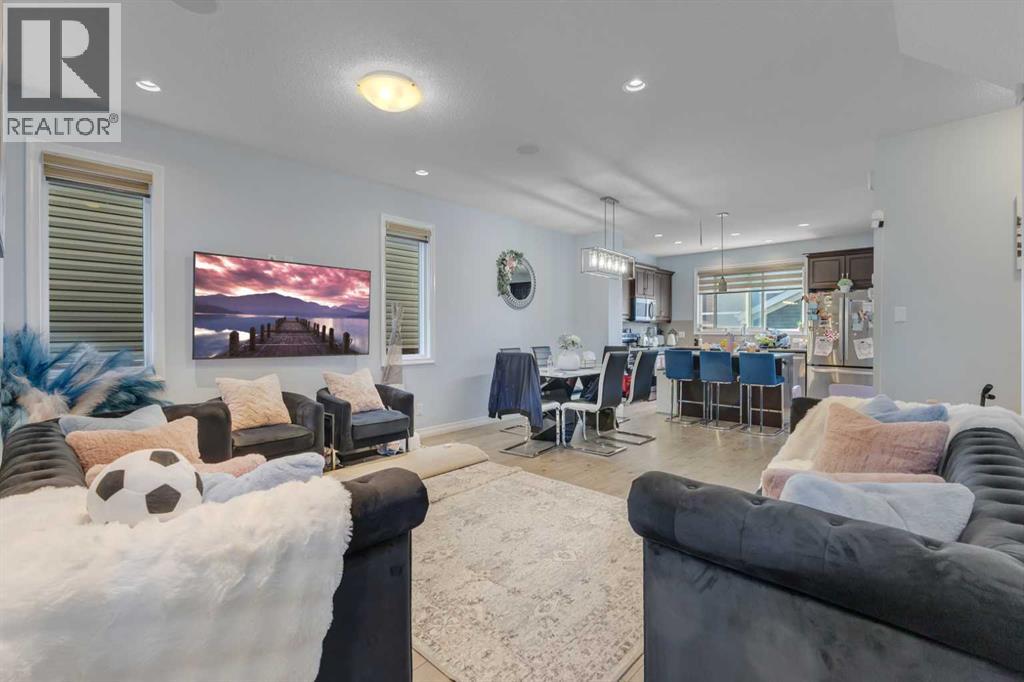 Single Family House for Sale in  Redstone Drive NE Redstone Calgary 