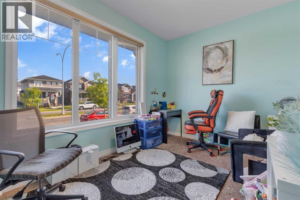 Single Family House for Sale in  Redstone Drive NE Redstone Calgary 