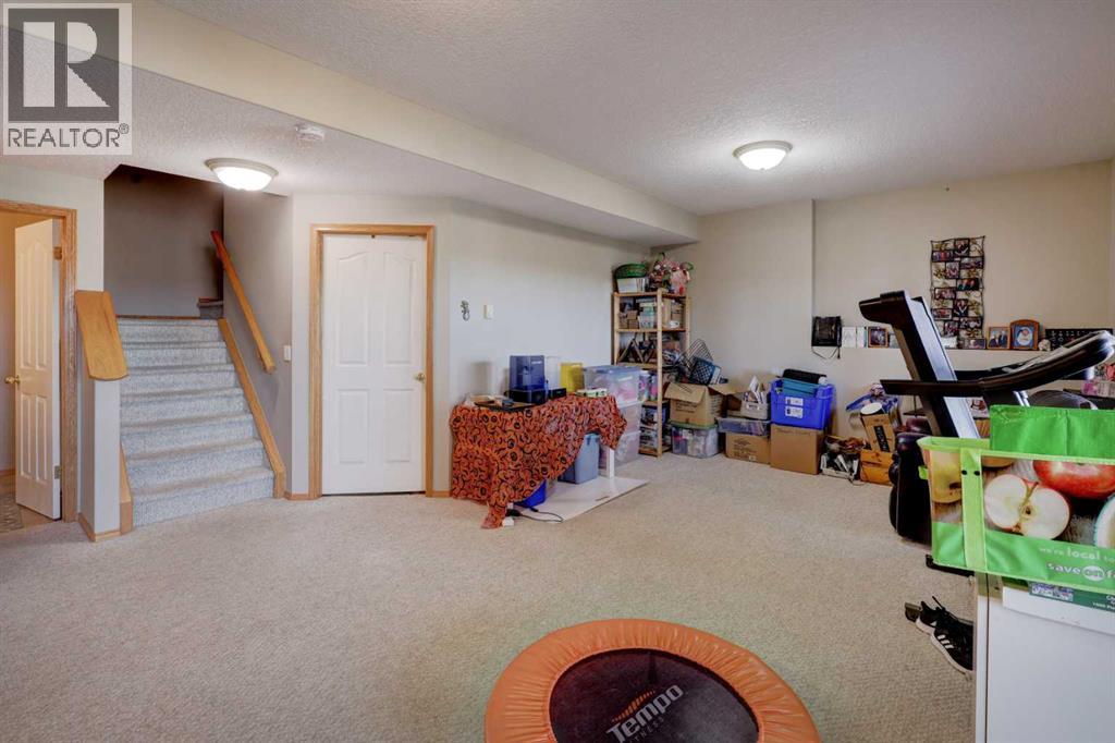 26 Bow Ridge Link, Cochrane