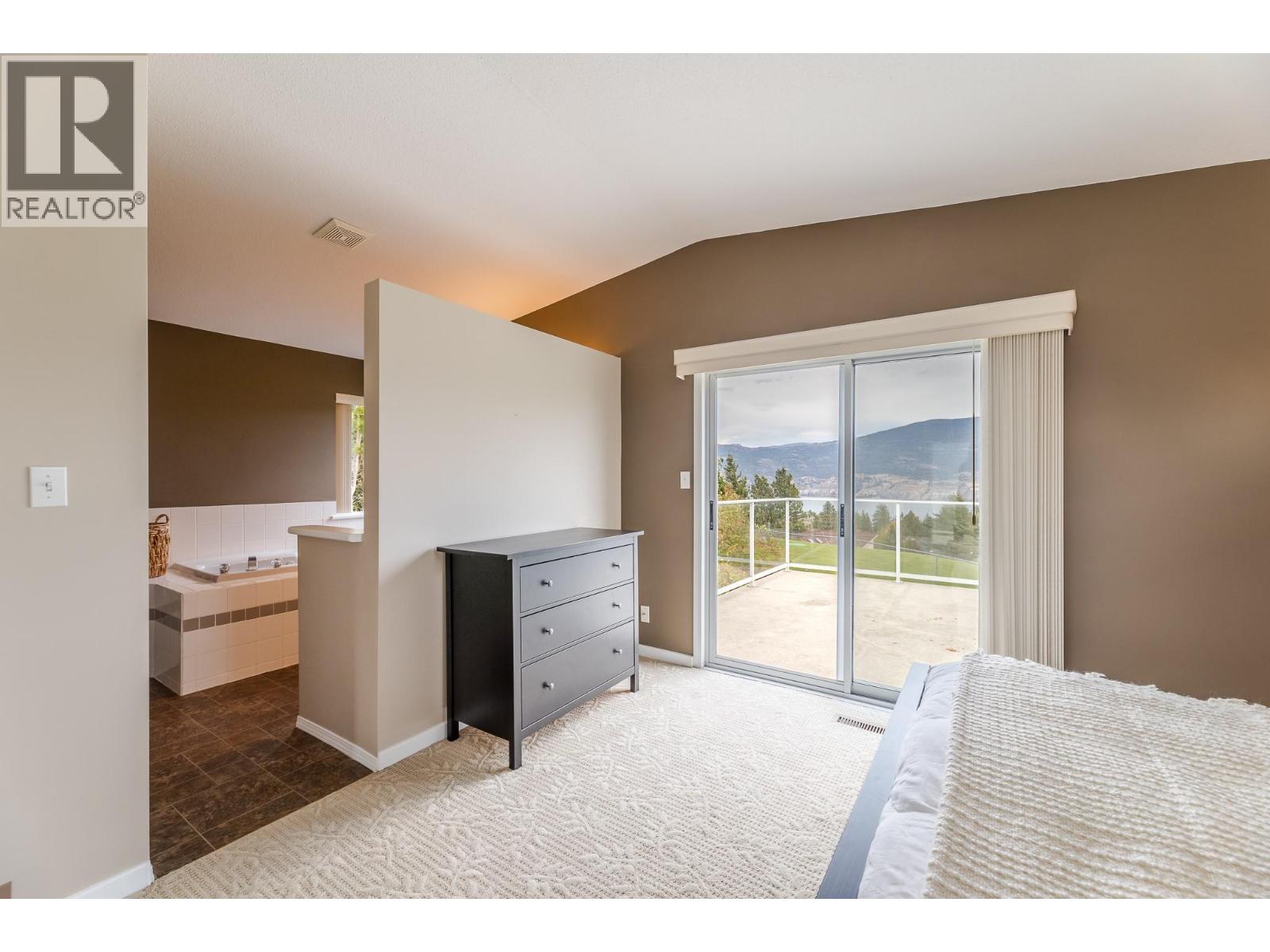 112 Sumac Ridge Drive, Summerland