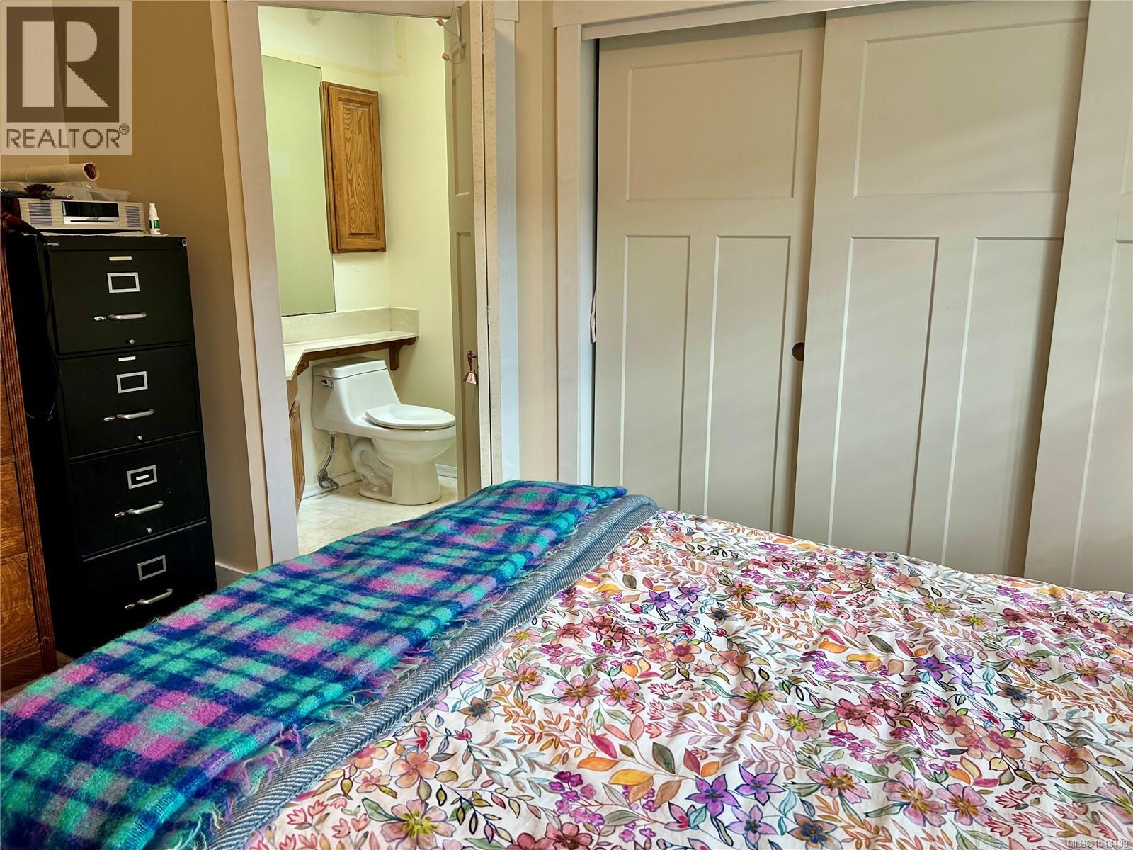  10386 Resthaven Drive, Sidney