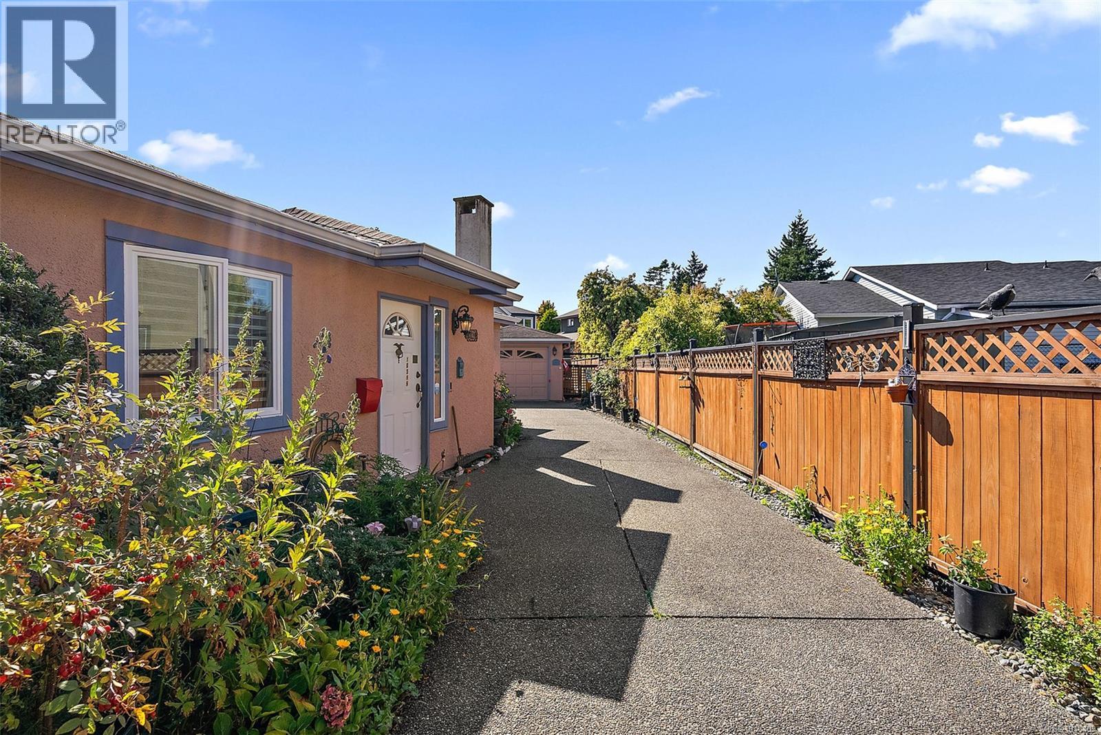  10386 Resthaven Drive, Sidney