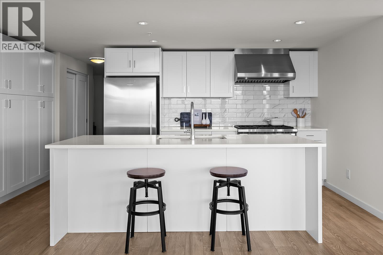 1201 485 Groves Avenue, Kelowna