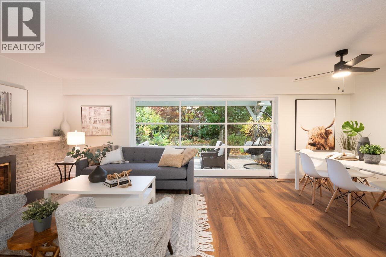 1132 MAPLEWOOD CRESCENT, North Vancouver