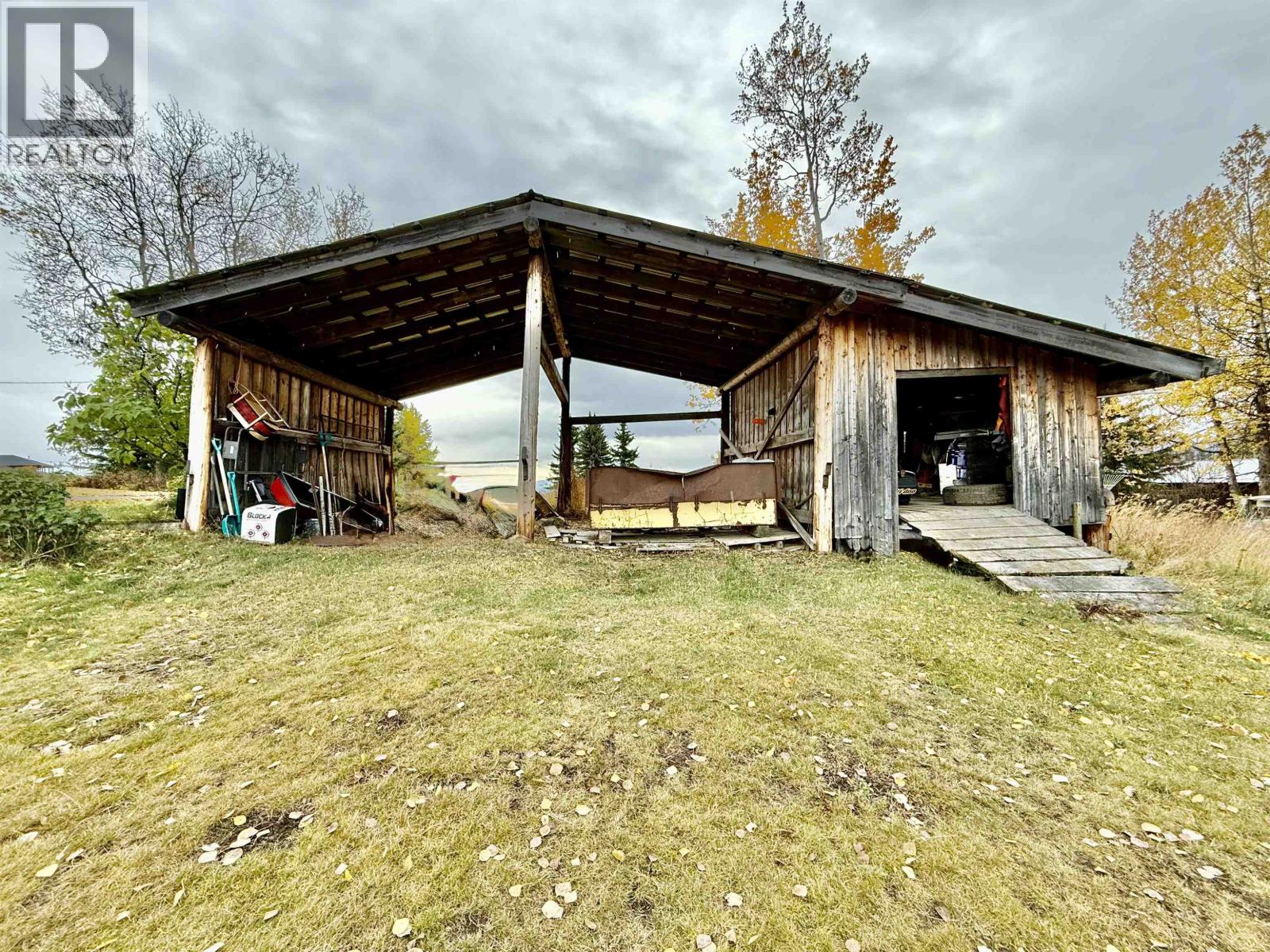 6667 BOUNDARY Road, Telkwa