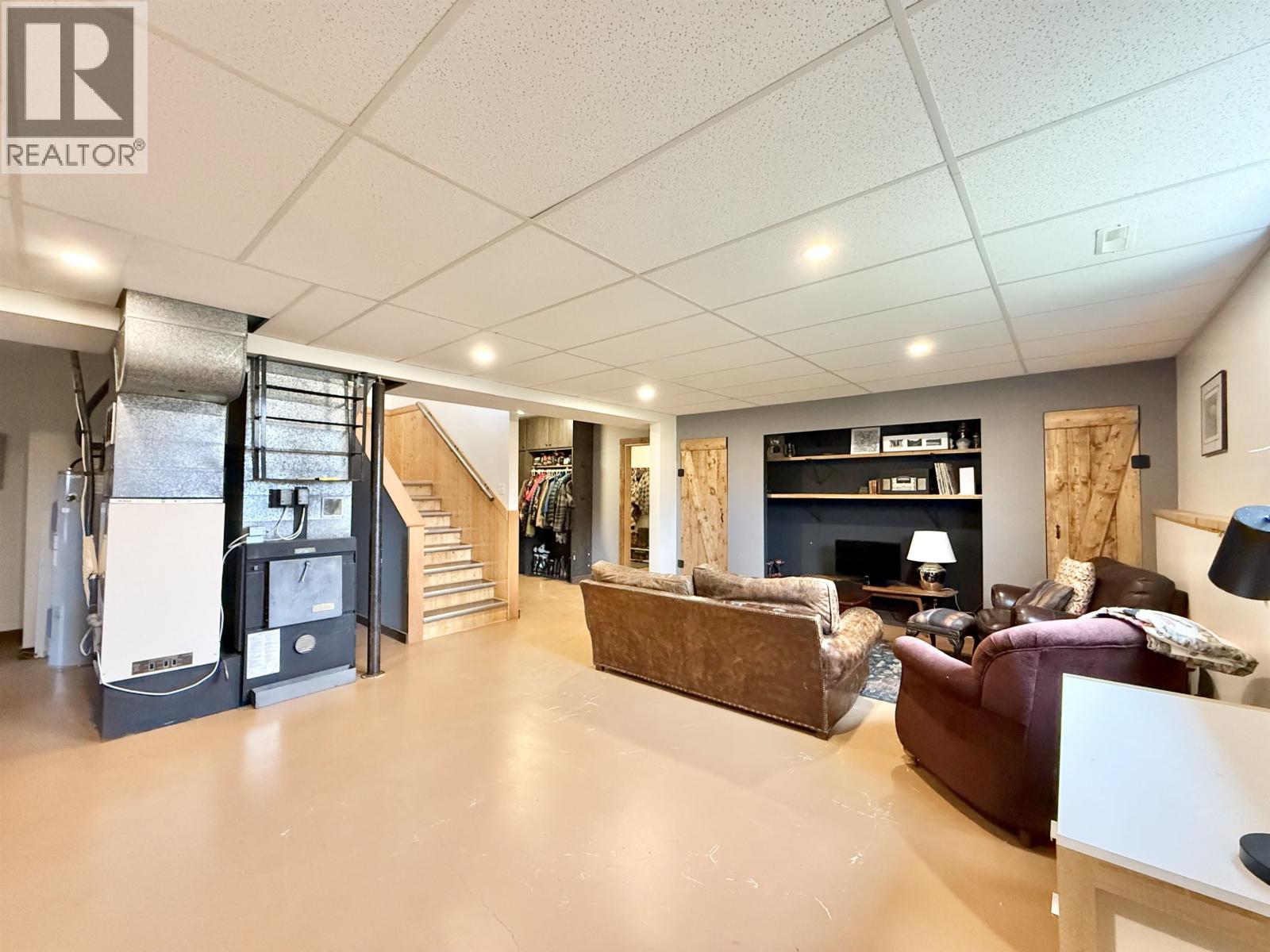 6667 BOUNDARY Road, Telkwa