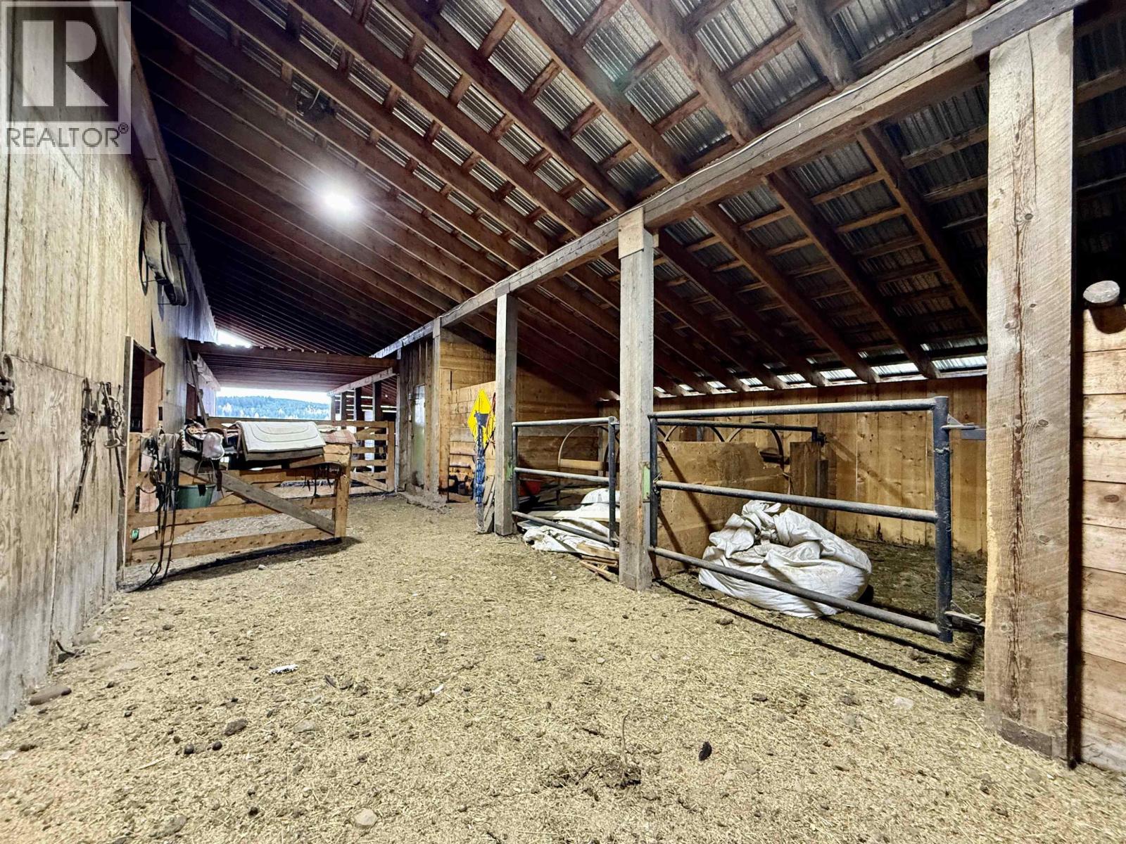 6667 BOUNDARY Road, Telkwa