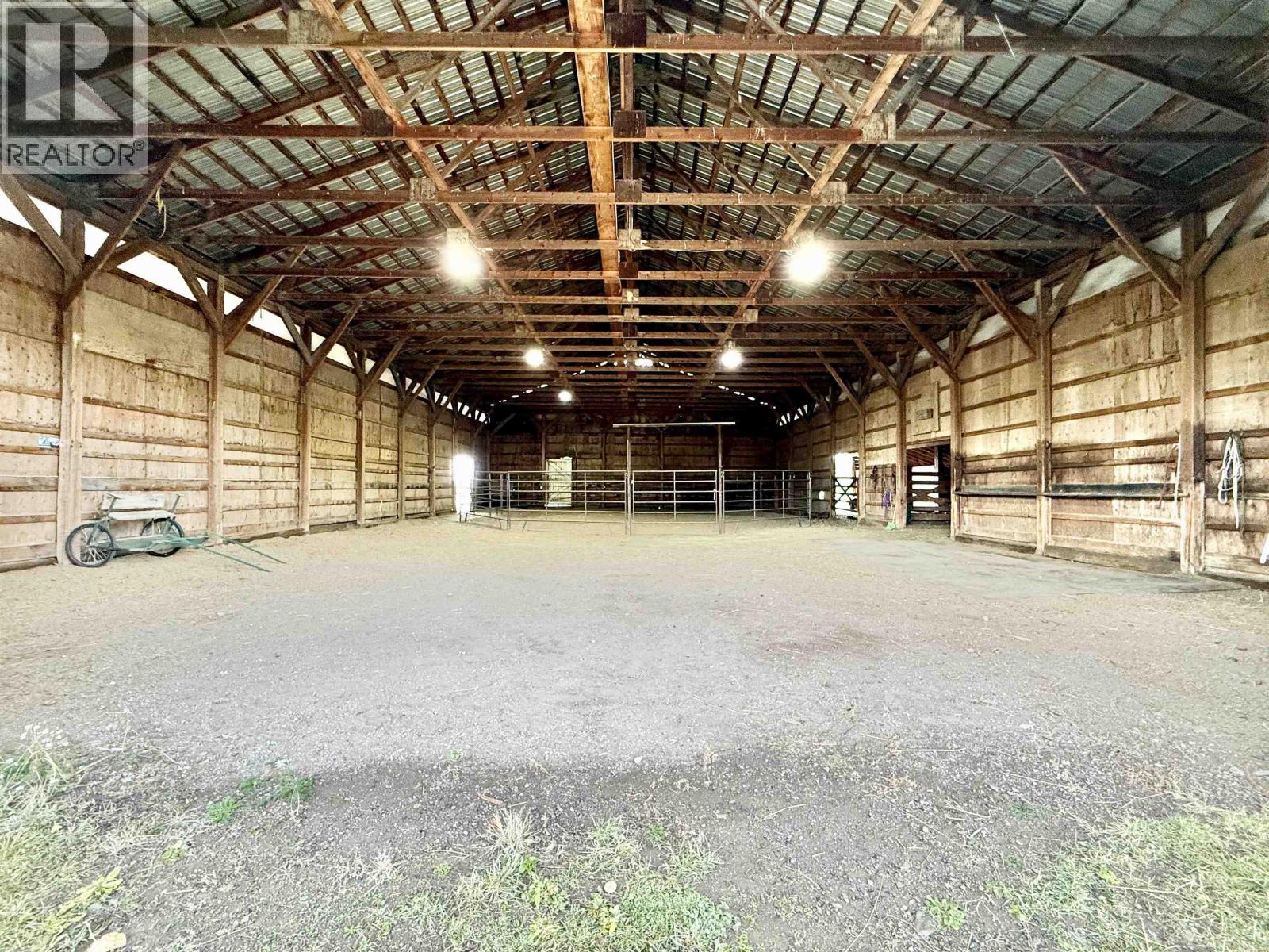 6667 BOUNDARY Road, Telkwa