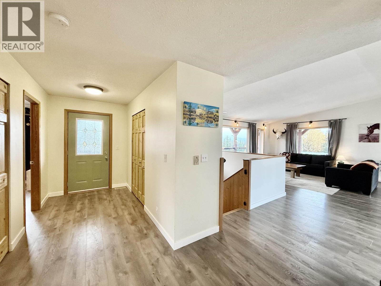 6667 BOUNDARY Road, Telkwa