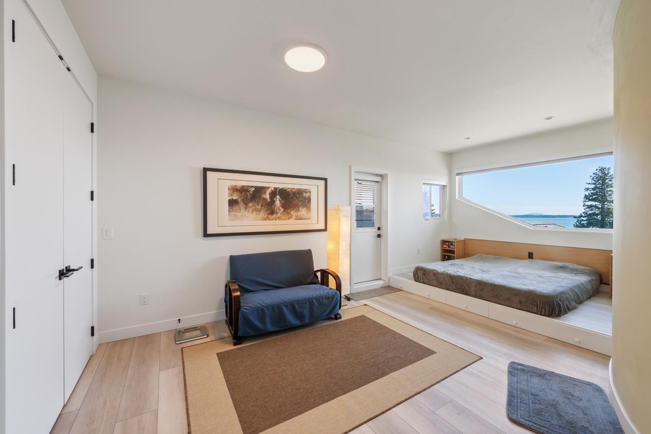 1343 132B STREET, Surrey