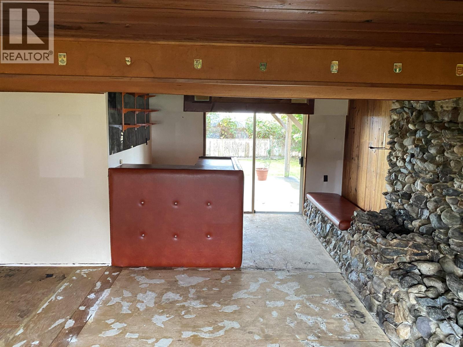 5548 44 Avenue, Delta