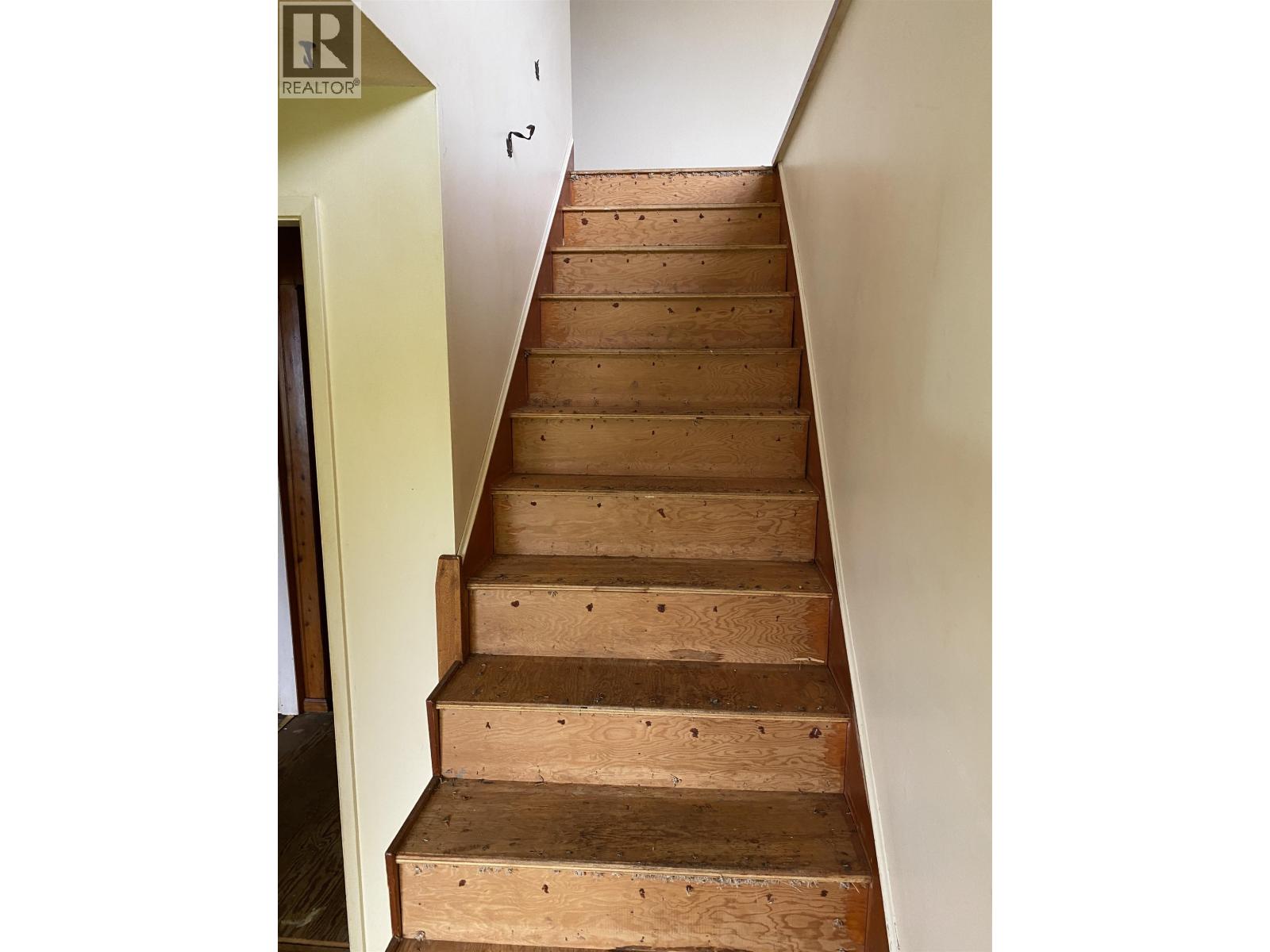 5548 44 Avenue, Delta