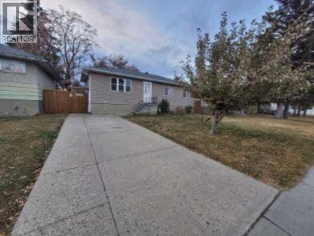 2219 41 Street SE, Calgary, Alberta