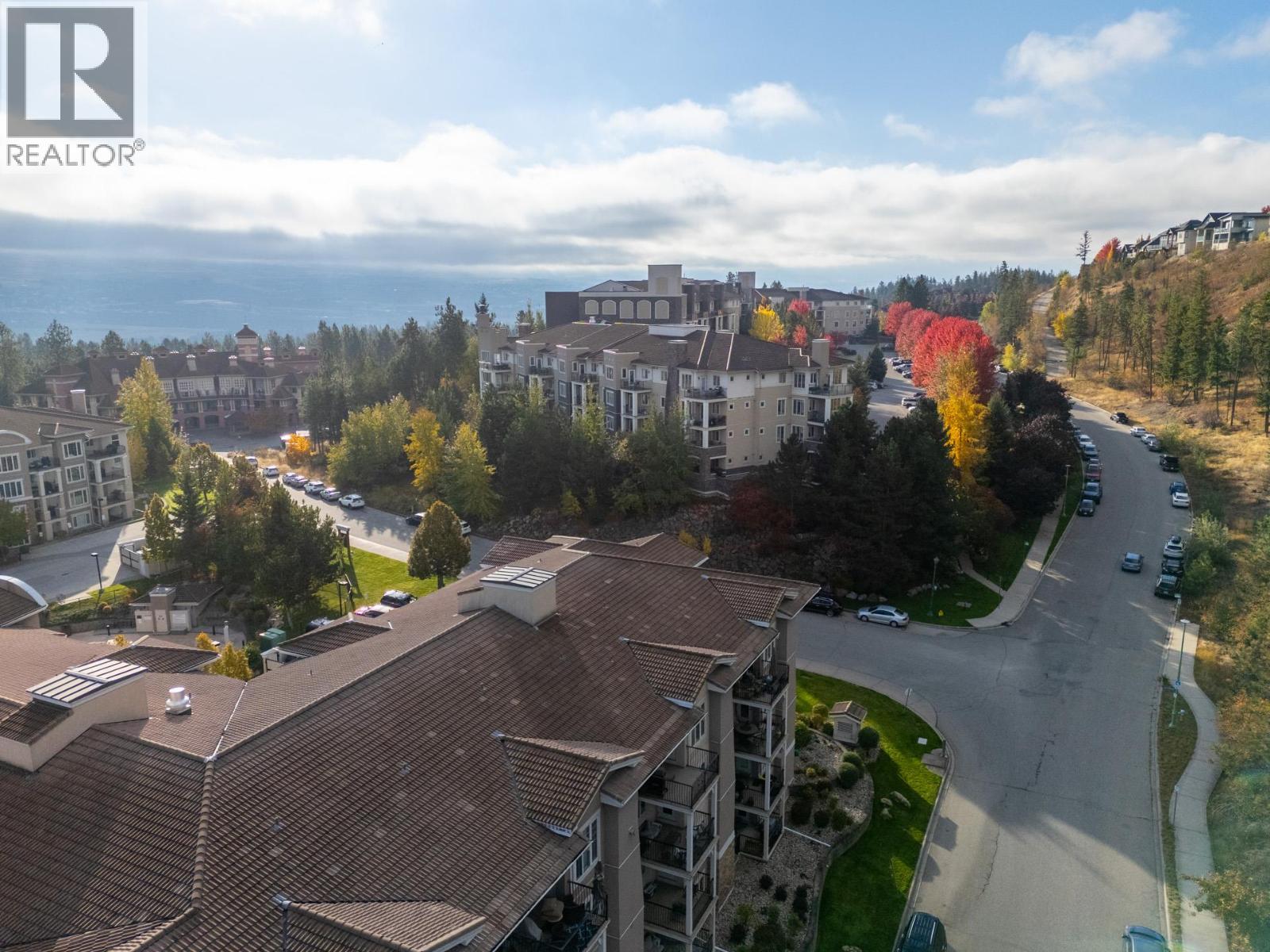 1405 1875 Country Club Drive, Kelowna