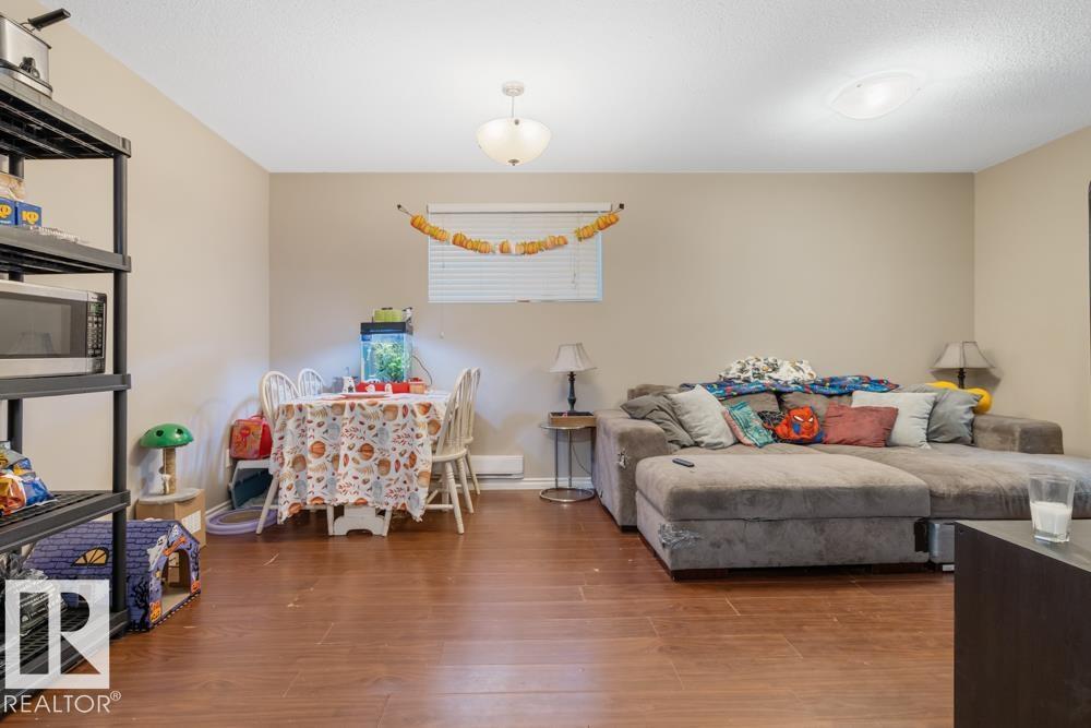 12135 &12137 124 ST NW, Edmonton