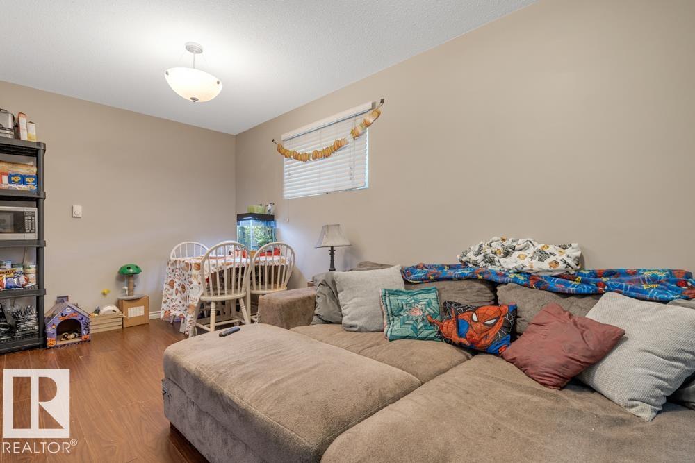 12135 &12137 124 ST NW, Edmonton