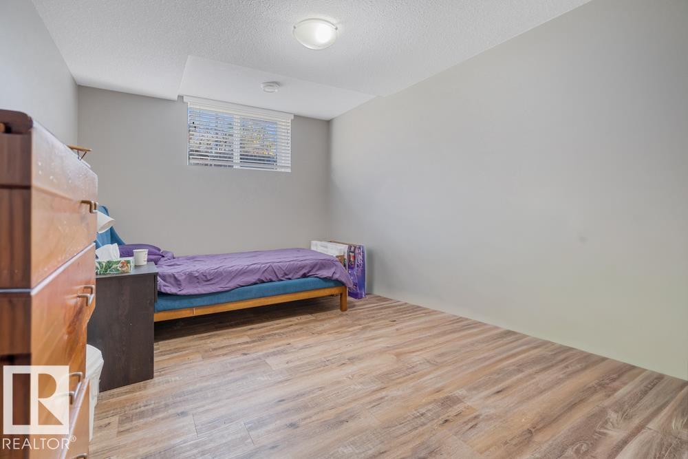 12135 &12137 124 ST NW, Edmonton