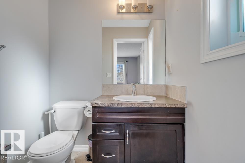 12135 &12137 124 ST NW, Edmonton