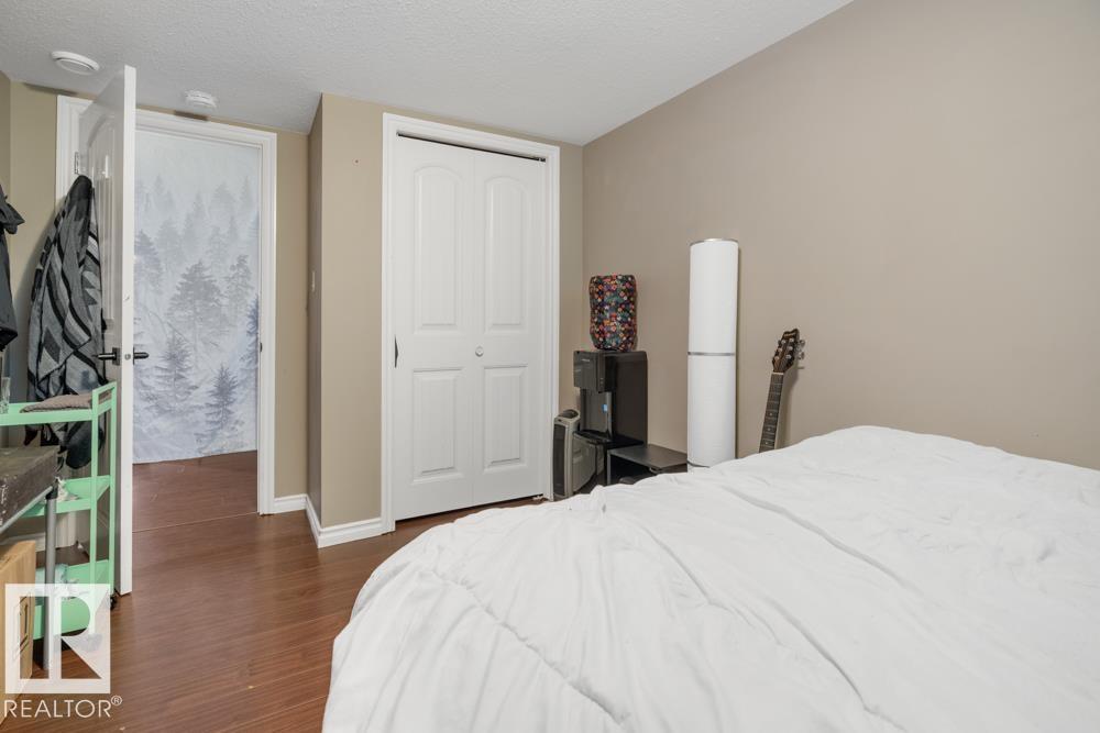 12135 &12137 124 ST NW, Edmonton