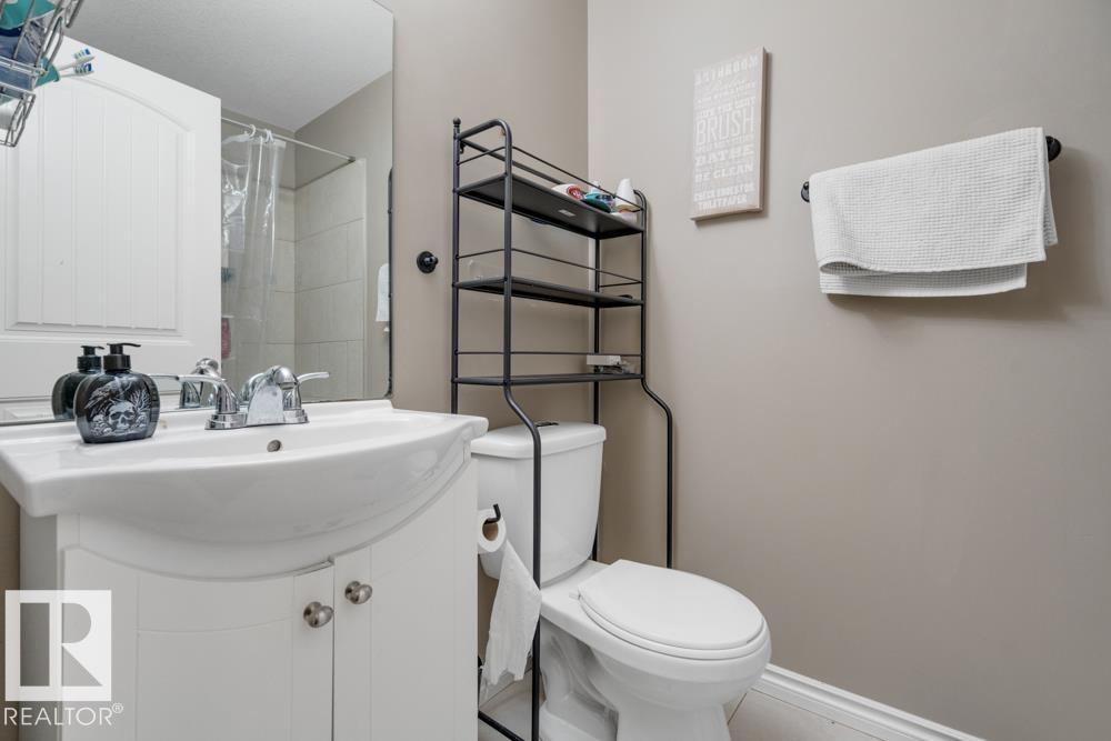 12135 &12137 124 ST NW, Edmonton