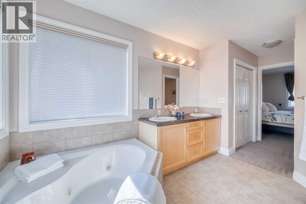 Single Family House for Sale in  Royal Abbey Court NW Royal Oak Calgary 