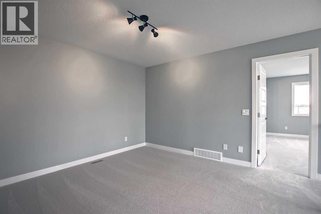 47 Agate Road, Cochrane